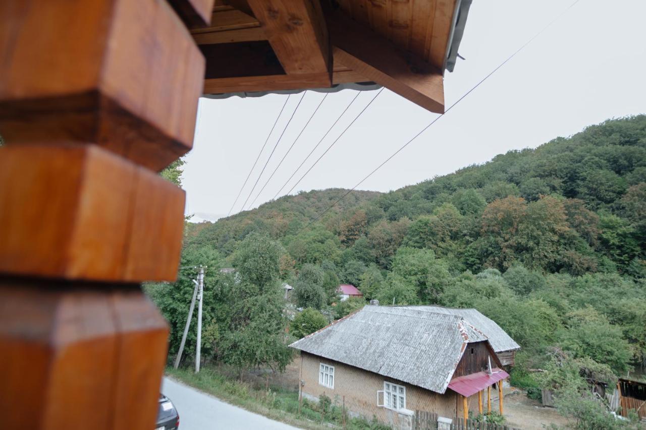 Садиба Над Потоком Lumshory Exterior photo