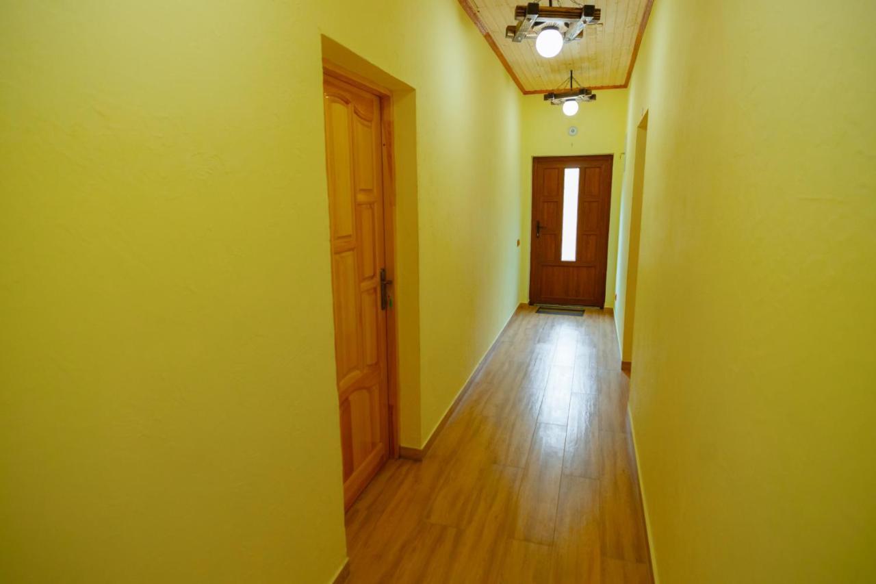 Садиба Над Потоком Lumshory Exterior photo