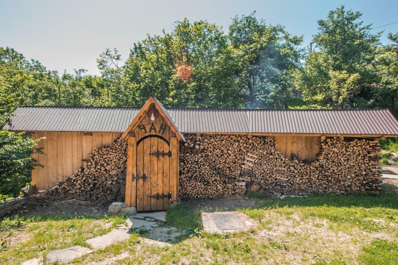 Садиба Над Потоком Lumshory Exterior photo